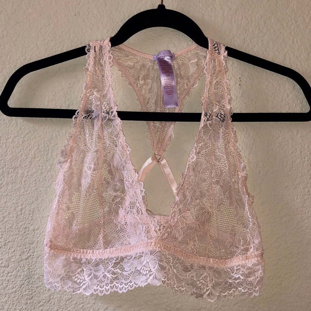 “savagexfenty” cream bralette